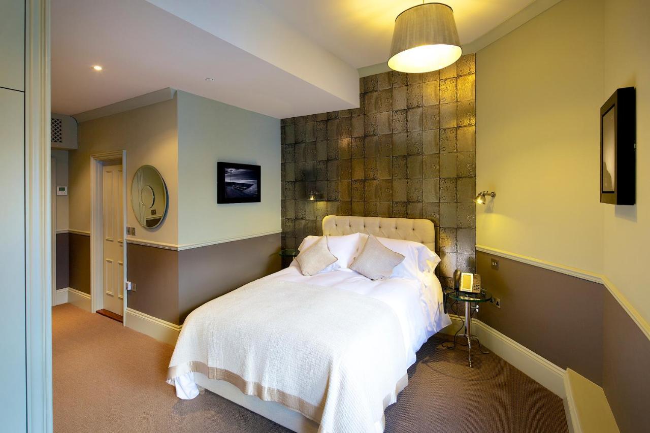 Hotel 8 Beresford Street Saint Helier Jersey Exterior foto
